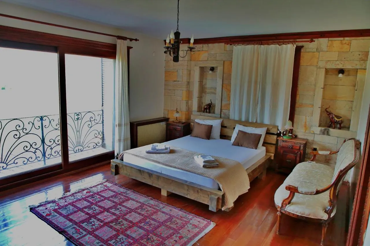 The Mira House Villa Ayvalik Farm stay